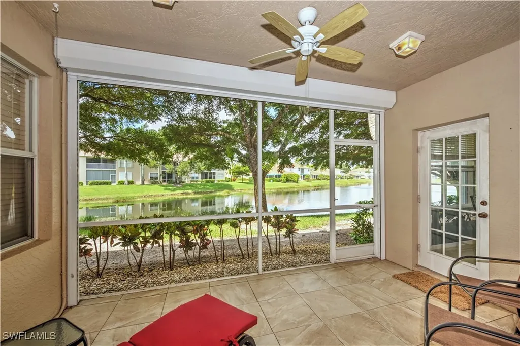 343 Dover Place Naples FL 34104