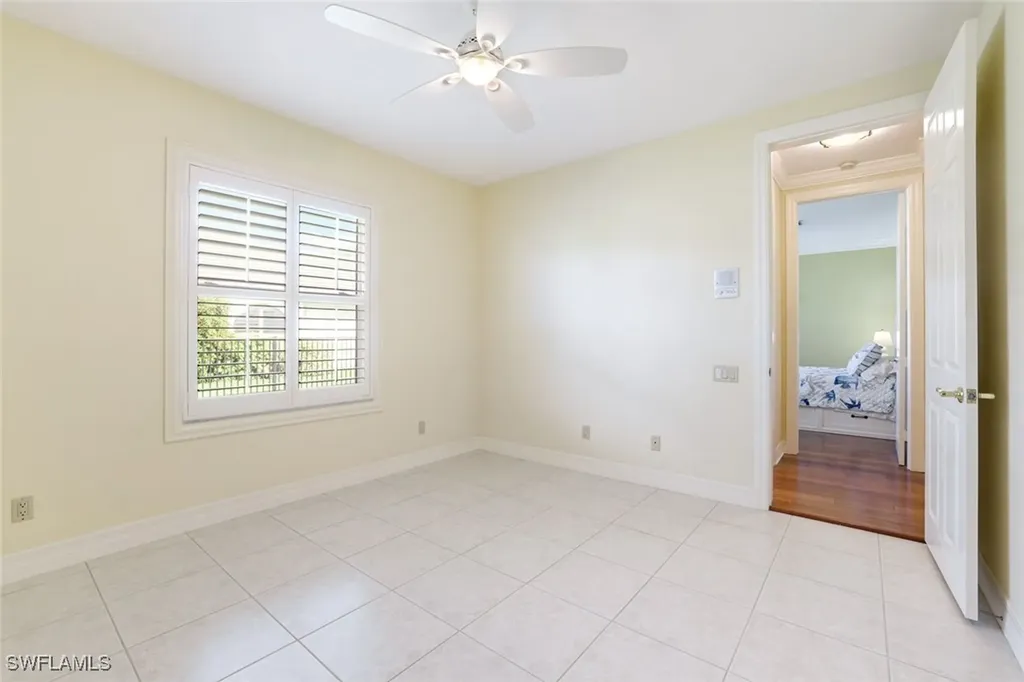 2032 Castle Garden Lane Naples FL 34110