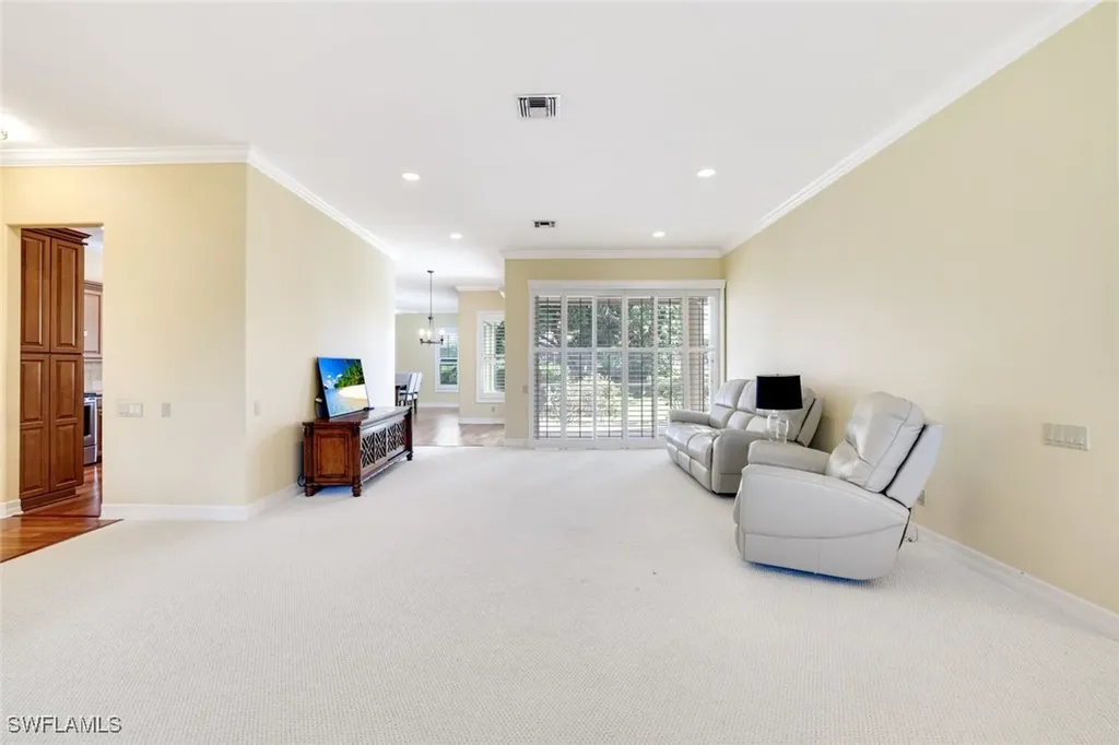 2032 Castle Garden Lane Naples FL 34110