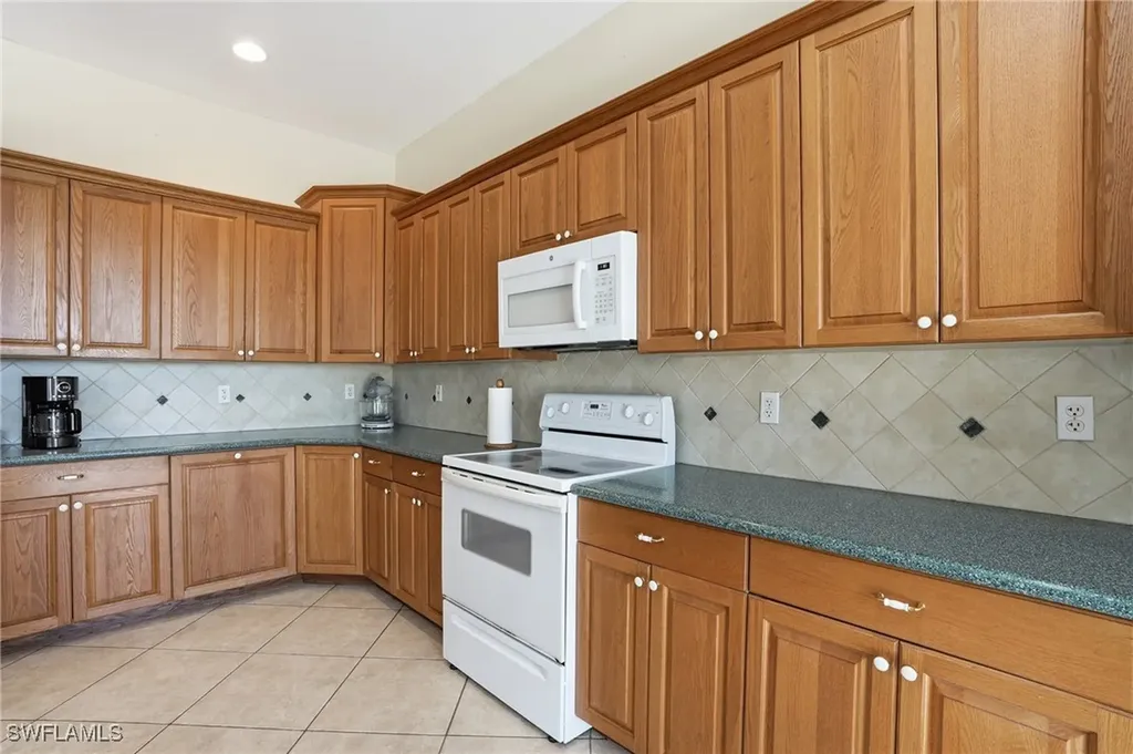 9937 Ortega Lane Bonita Springs FL 34135