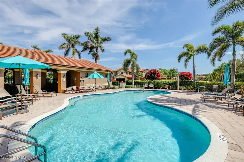 6630 Alden Woods Circle Naples FL 34113