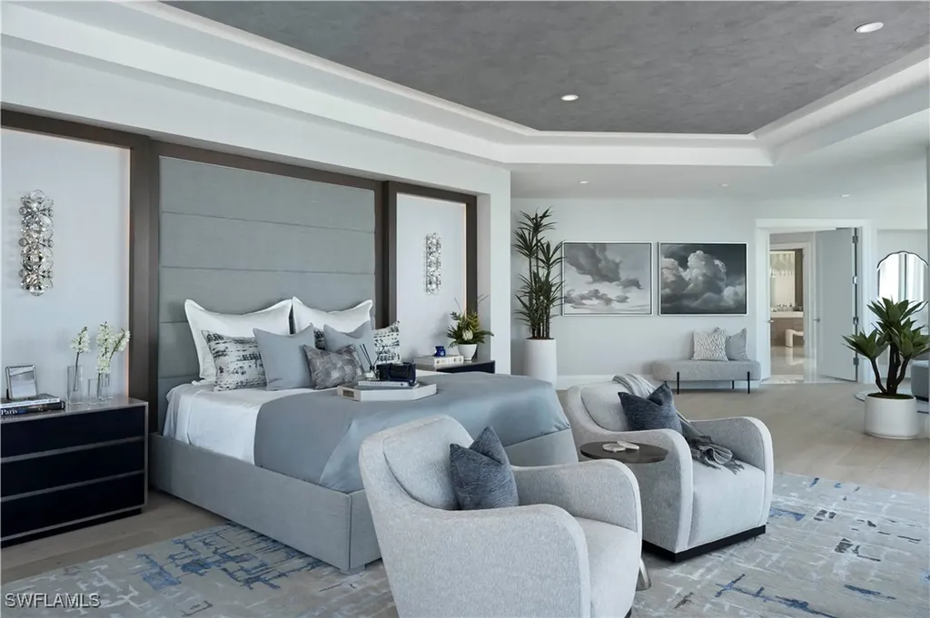 4101 Gulf Shore Boulevard N Naples FL 34103