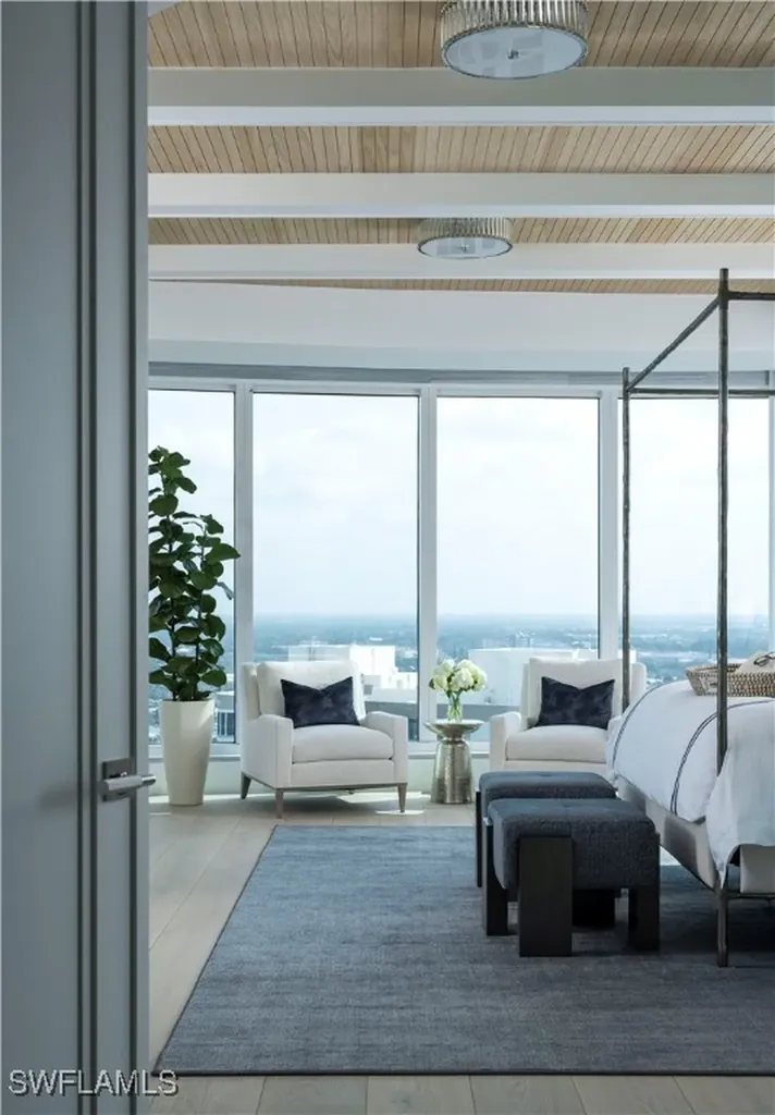 4101 Gulf Shore Boulevard N Naples FL 34103