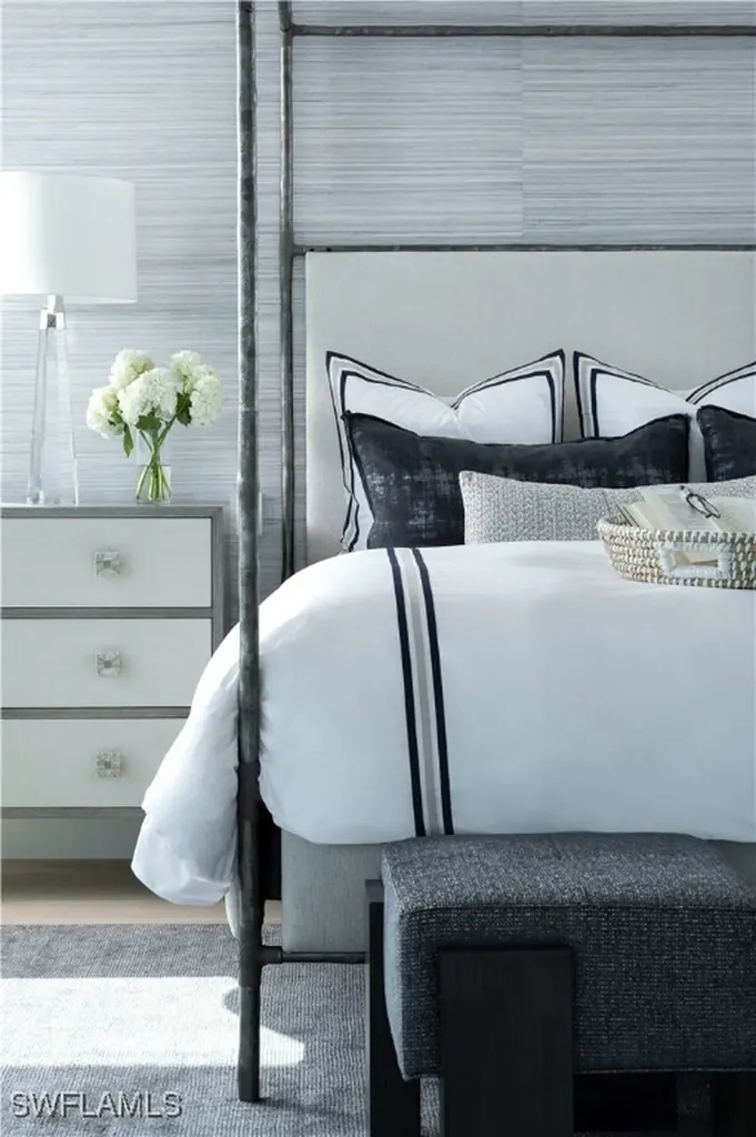 4101 Gulf Shore Boulevard N Naples FL 34103