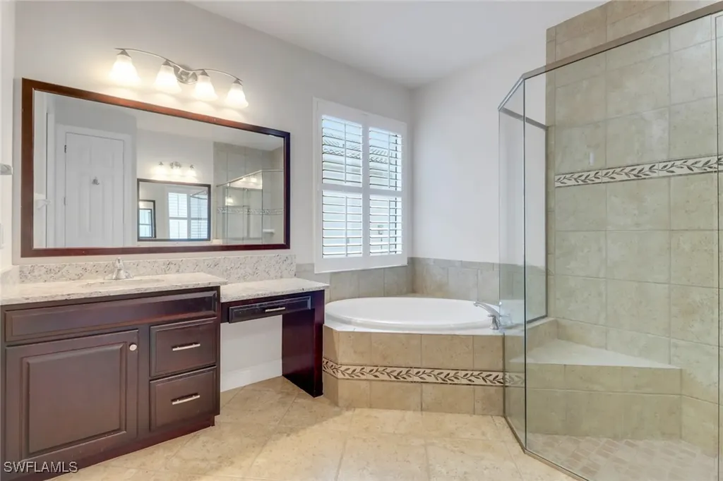 7787 Martino Circle Naples FL 34112