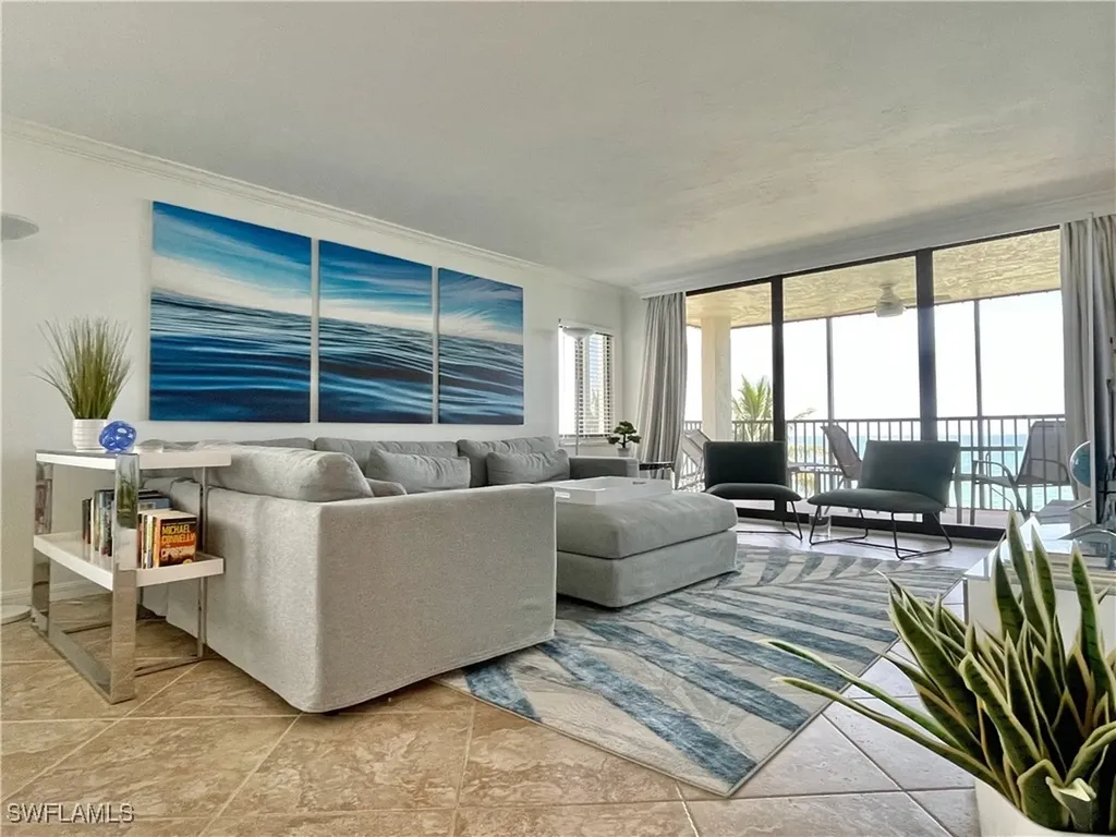 10525 Gulf Shore Drive Naples FL 34108