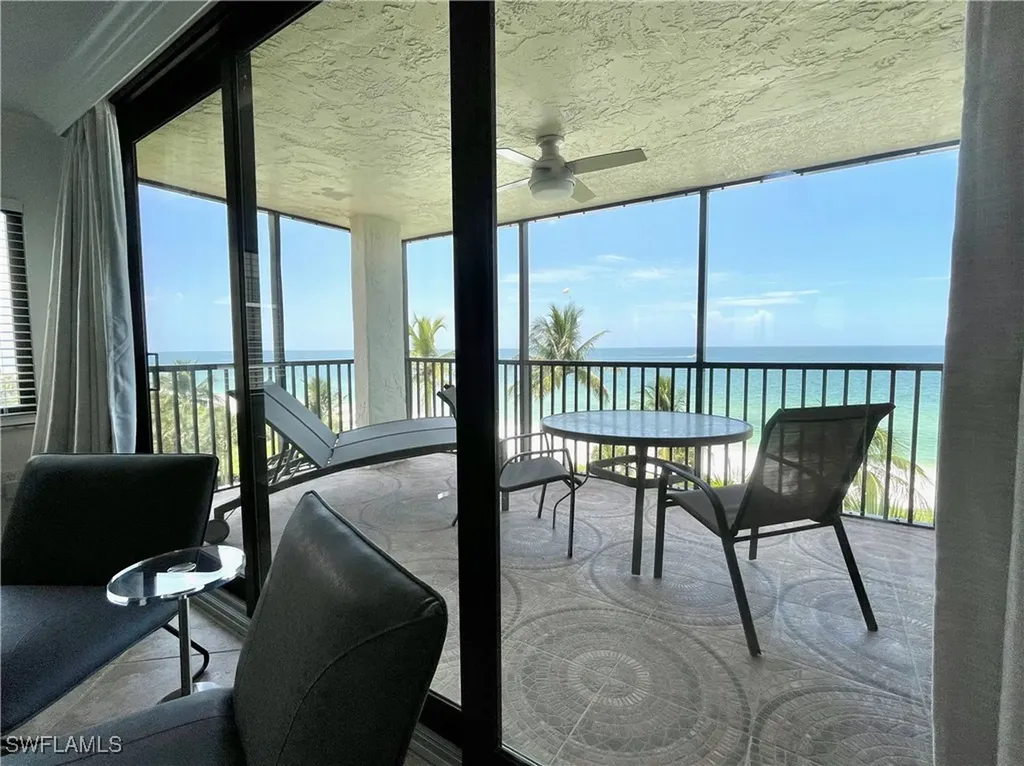 10525 Gulf Shore Drive Naples FL 34108