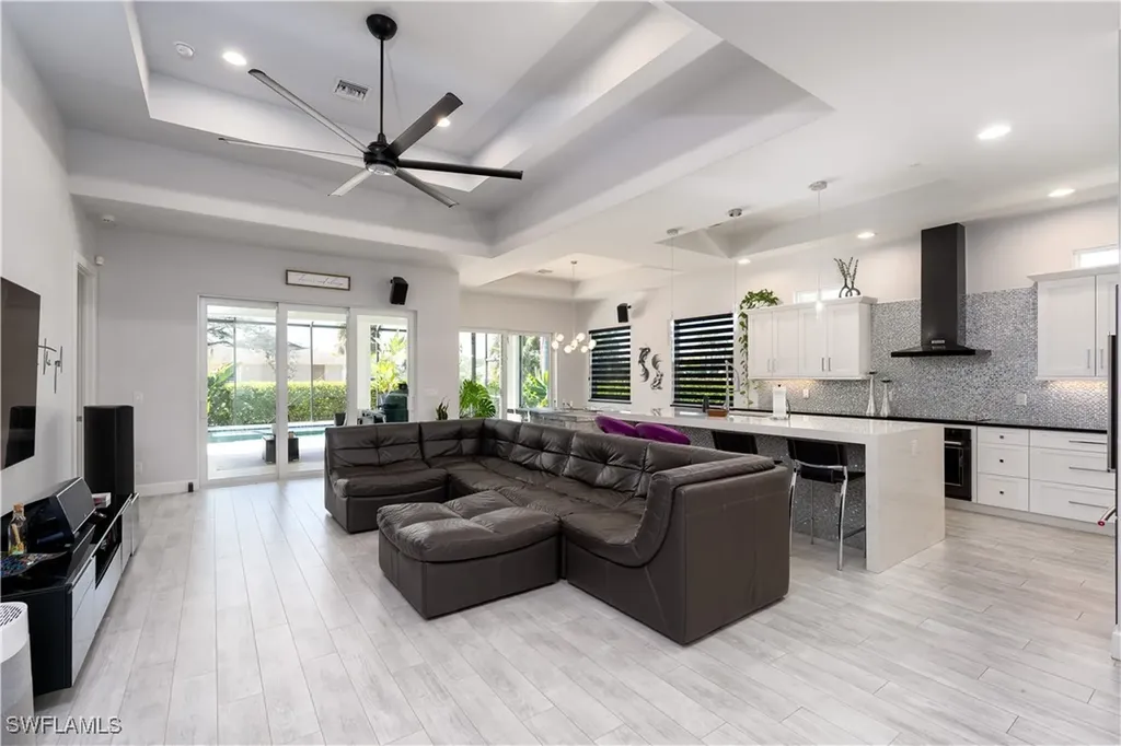 198 2nd Street Bonita Springs FL 34134