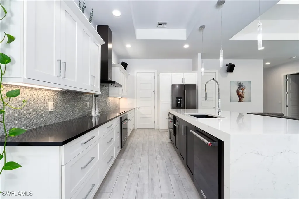 198 2nd Street Bonita Springs FL 34134