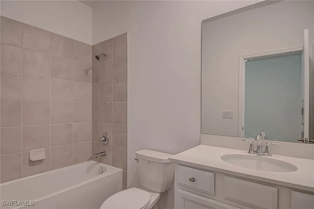 2667 Scarlet Way Naples FL 34120