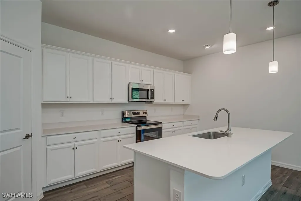 2667 Scarlet Way Naples FL 34120