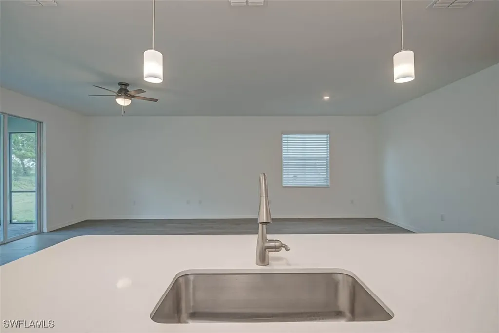 2667 Scarlet Way Naples FL 34120