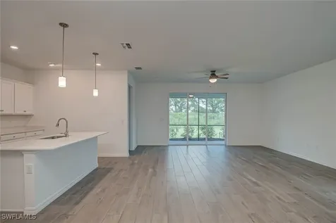 2667 Scarlet Way Naples FL 34120