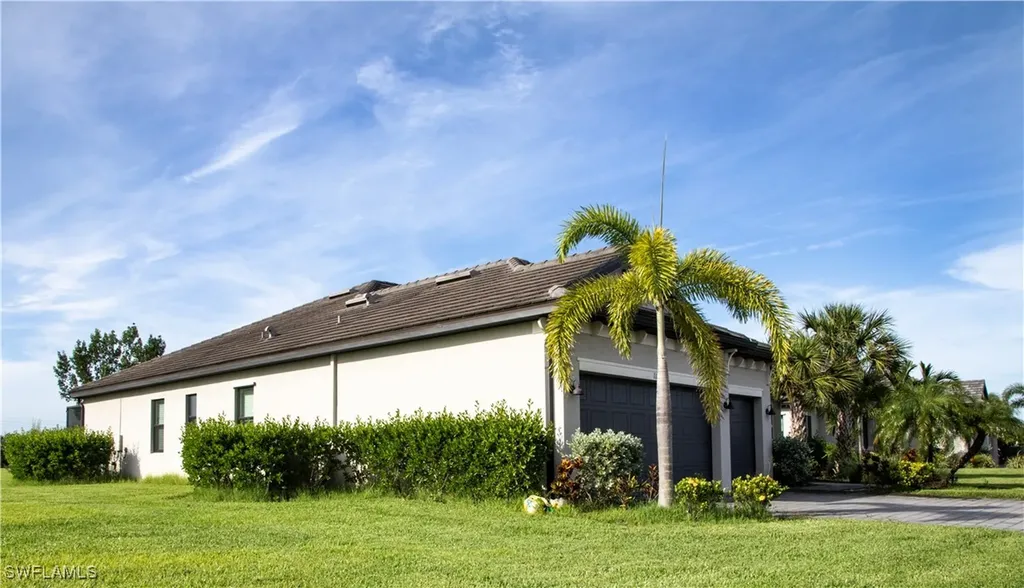 11726 Canopy Loop Fort Myers FL 33913