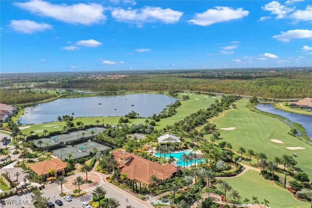 9393 Pocida Court Naples FL 34119
