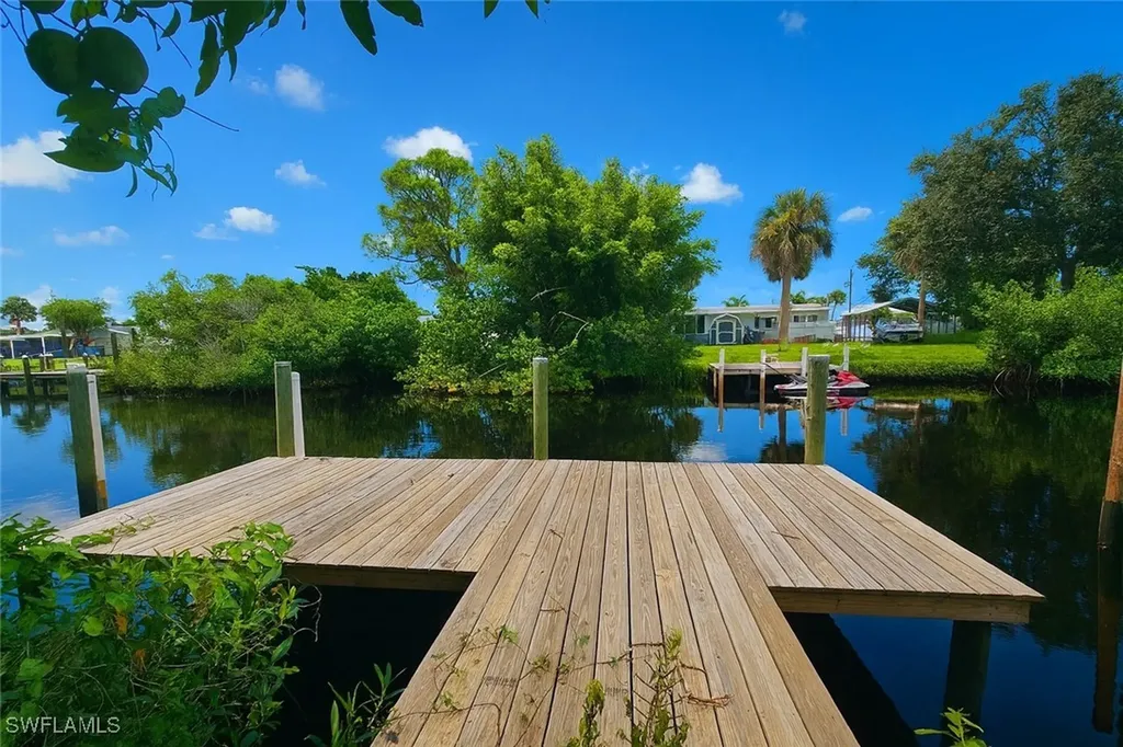 13880 Lazy Lane Fort Myers FL 33905