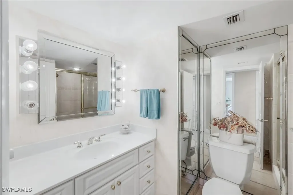3399 Gulf Shore Boulevard N Naples FL 34103