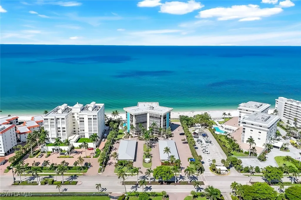 3399 Gulf Shore Boulevard N Naples FL 34103