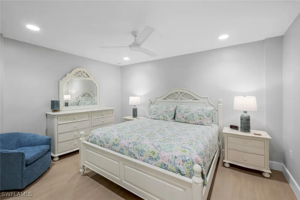 3399 Gulf Shore Boulevard N Naples FL 34103