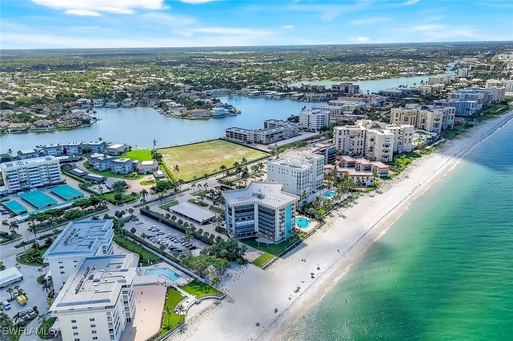 3399 Gulf Shore Boulevard N Naples FL 34103