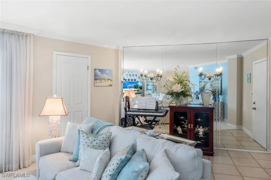 3399 Gulf Shore Boulevard N Naples FL 34103