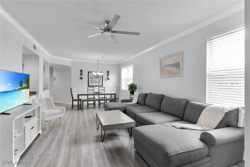 1000 Mainsail Drive S Naples FL 34114