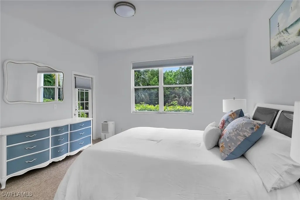 1000 Mainsail Drive S Naples FL 34114