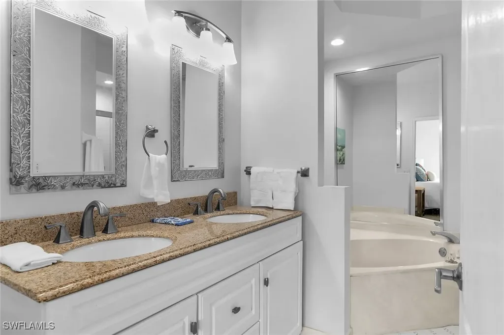 1000 Mainsail Drive S Naples FL 34114