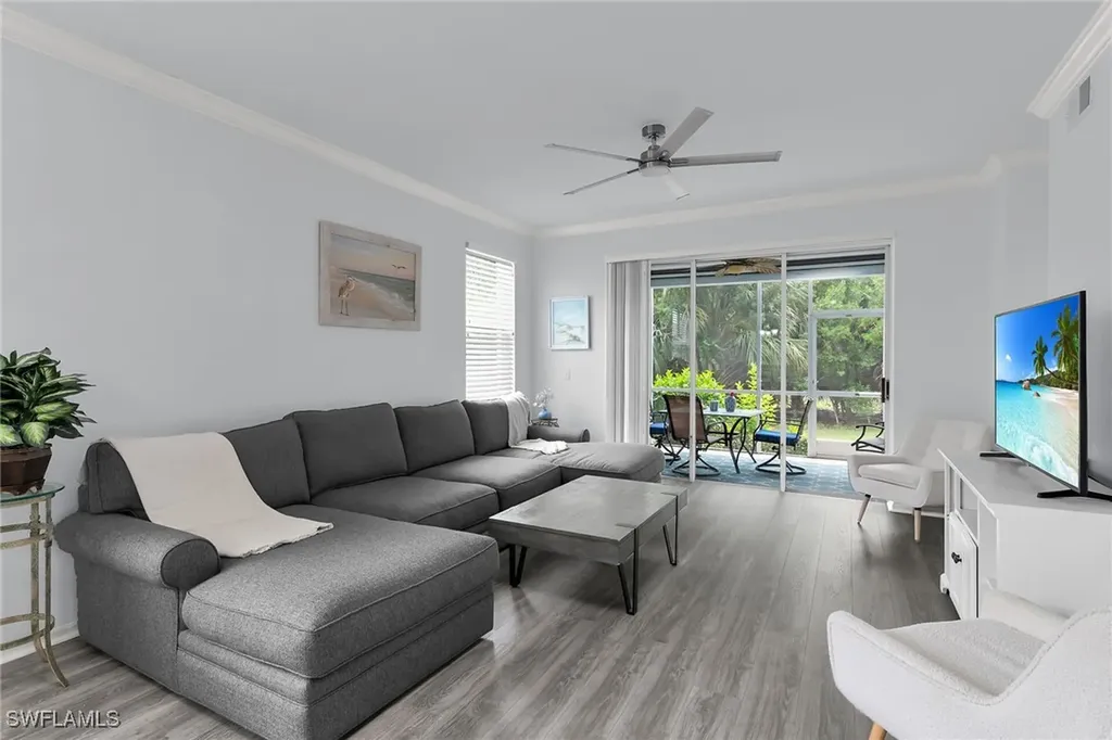 1000 Mainsail Drive S Naples FL 34114