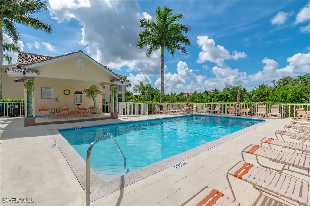 1000 Mainsail Drive S Naples FL 34114