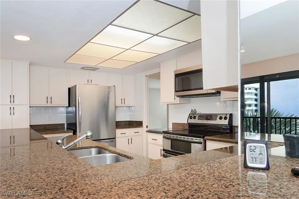 9653 Gulf Shore Drive Naples FL 34108