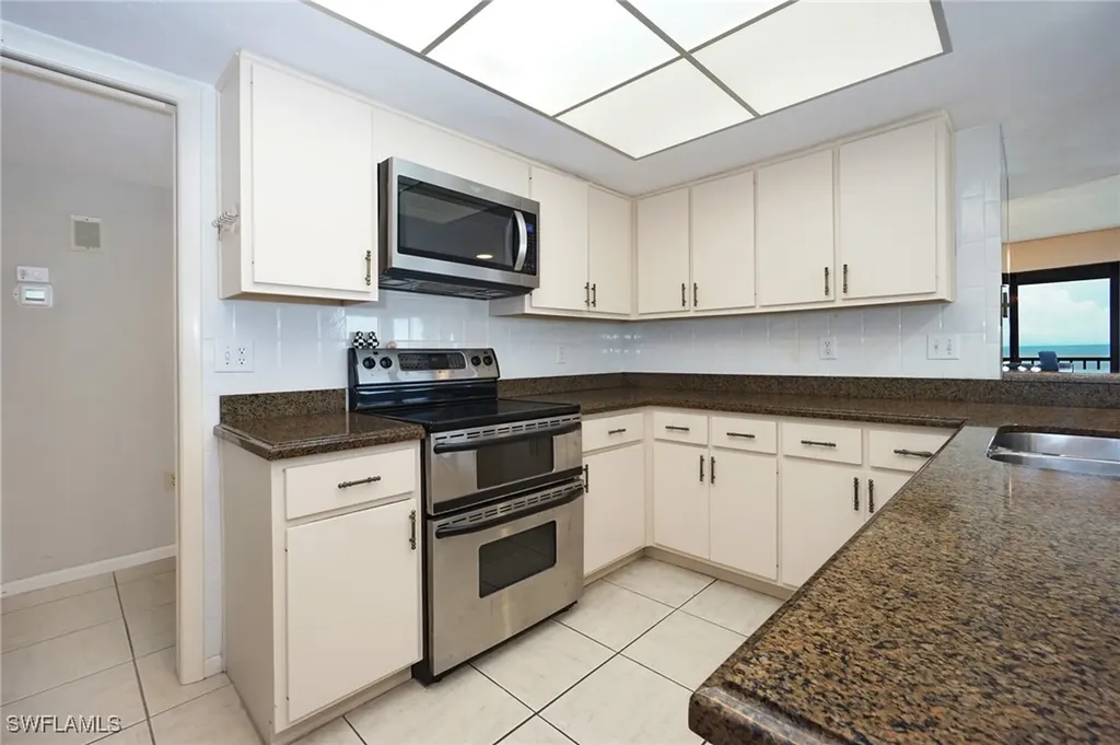 9653 Gulf Shore Drive Naples FL 34108