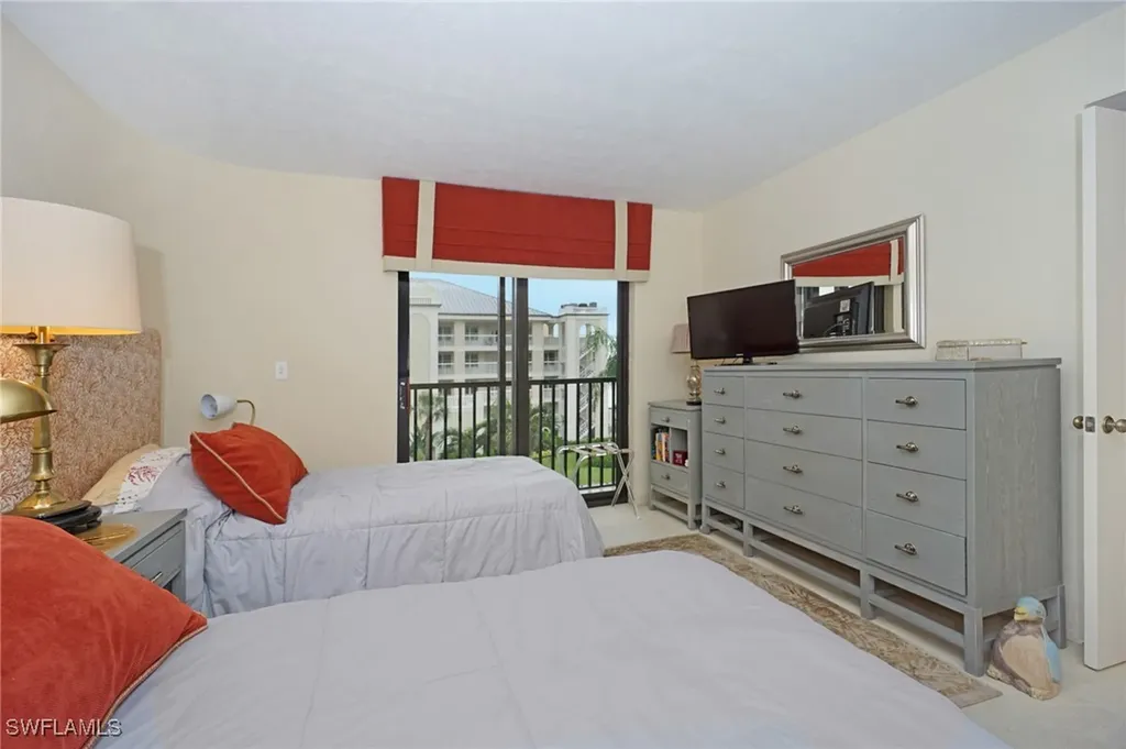 9653 Gulf Shore Drive Naples FL 34108