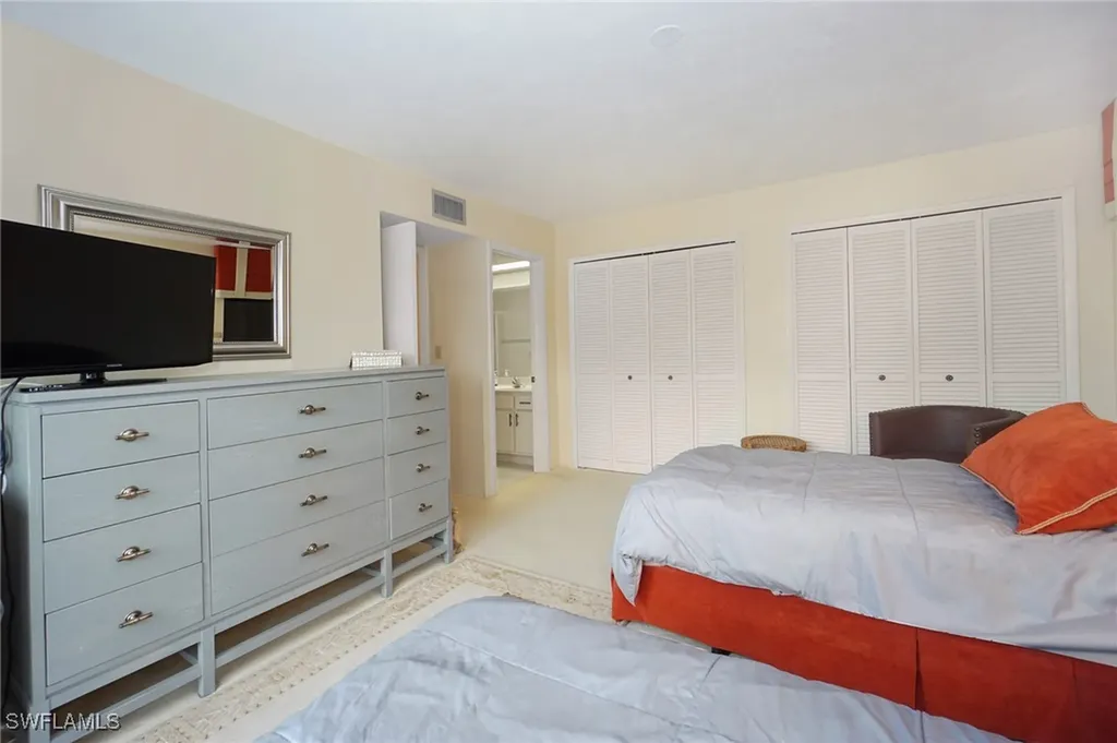 9653 Gulf Shore Drive Naples FL 34108