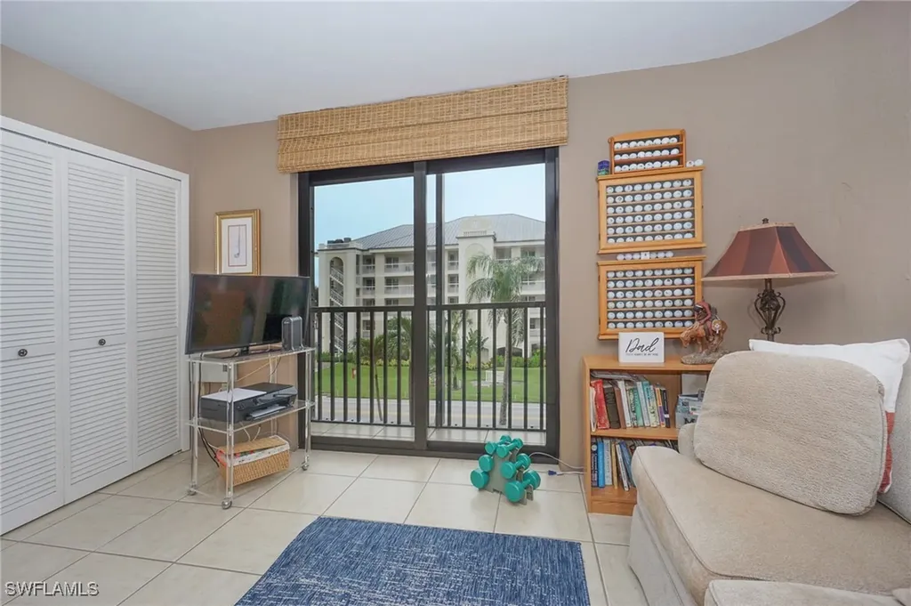 9653 Gulf Shore Drive Naples FL 34108