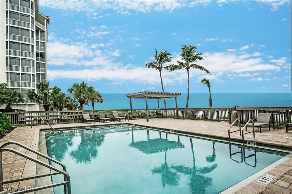 9653 Gulf Shore Drive Naples FL 34108