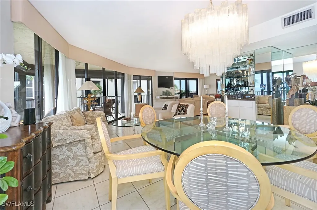 9653 Gulf Shore Drive Naples FL 34108