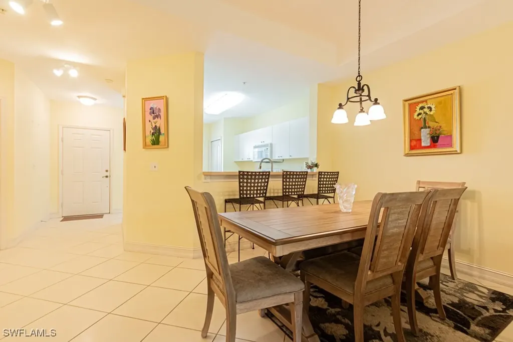 7811 Regal Heron Circle Naples FL 34104