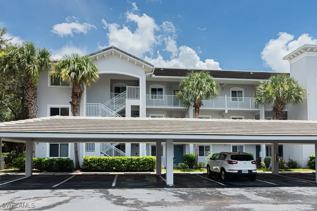 7811 Regal Heron Circle Naples FL 34104