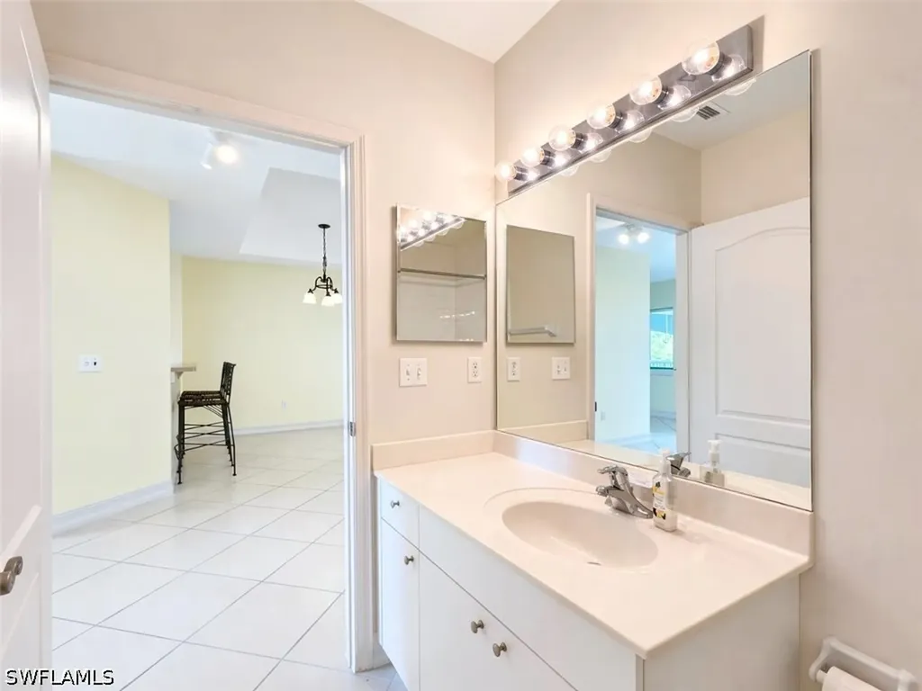 7811 Regal Heron Circle Naples FL 34104
