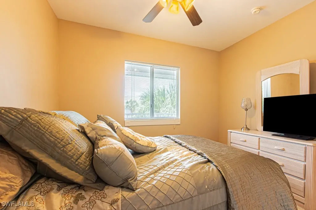 7811 Regal Heron Circle Naples FL 34104