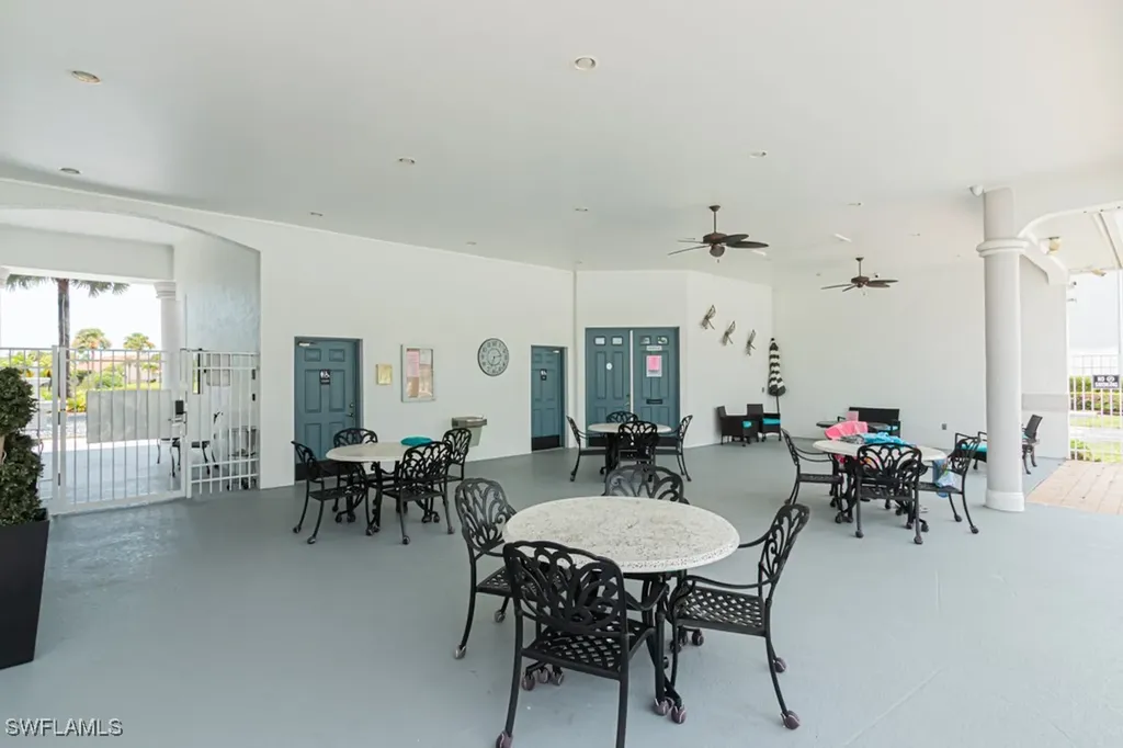 7811 Regal Heron Circle Naples FL 34104