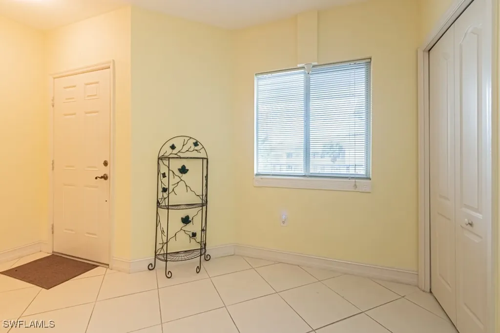 7811 Regal Heron Circle Naples FL 34104