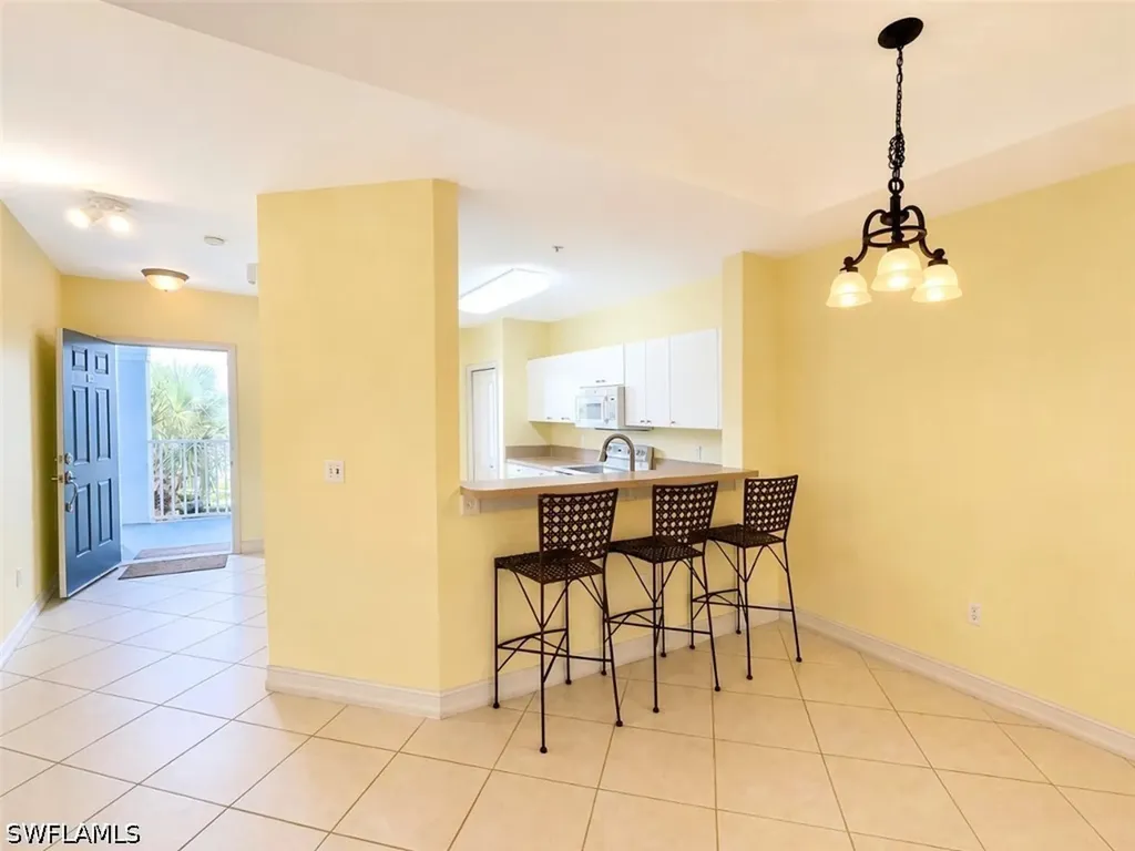 7811 Regal Heron Circle Naples FL 34104