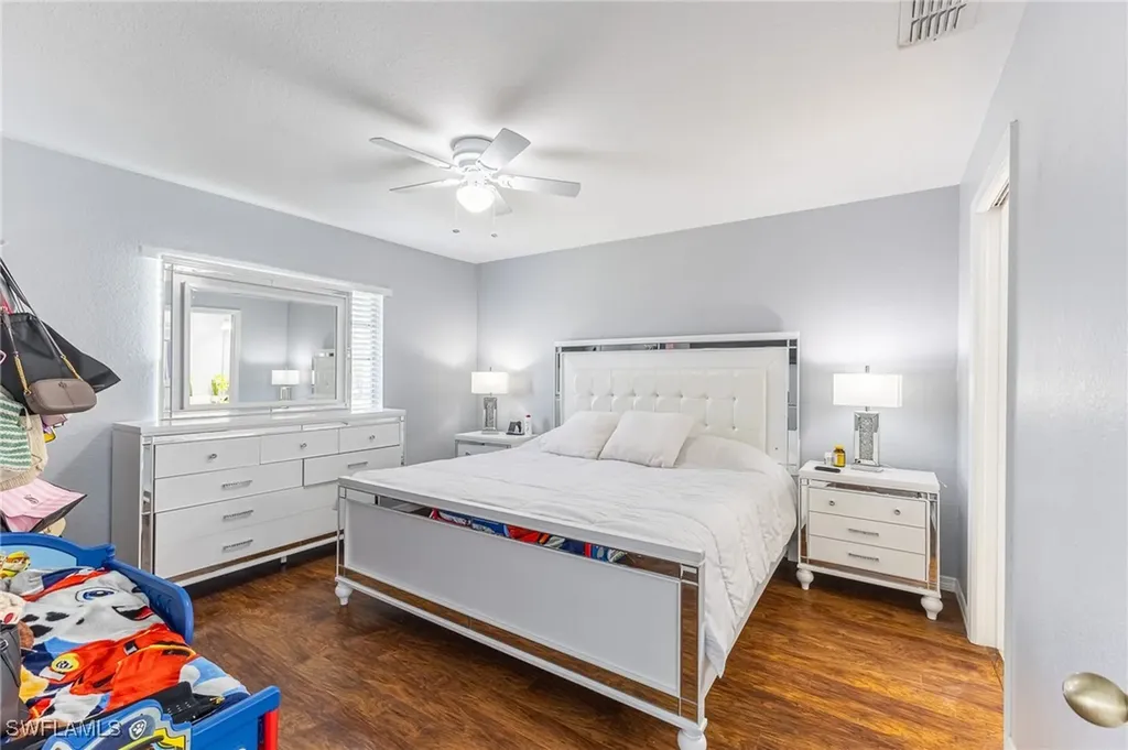 420 Belina Drive Naples FL 34104