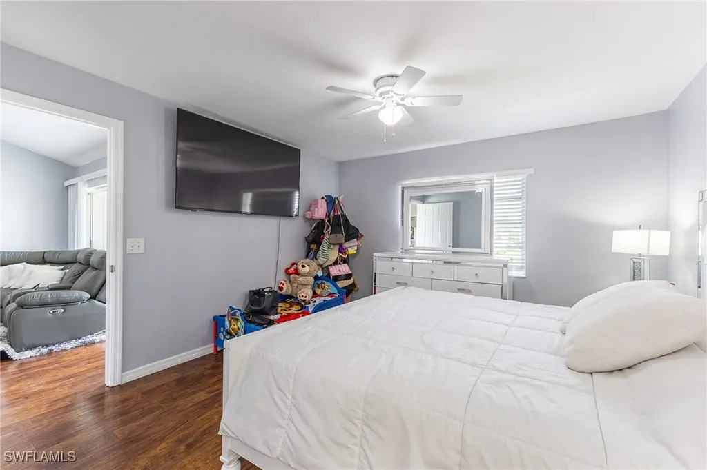 420 Belina Drive Naples FL 34104