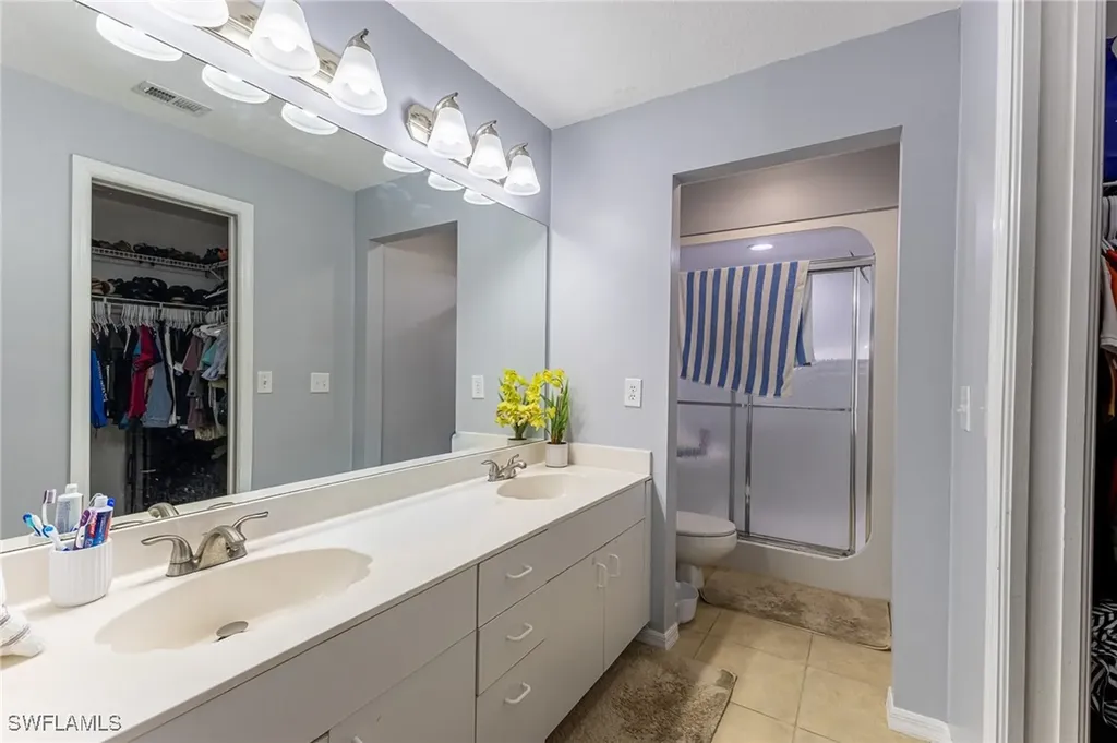 420 Belina Drive Naples FL 34104