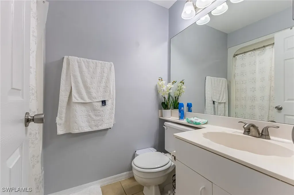 420 Belina Drive Naples FL 34104