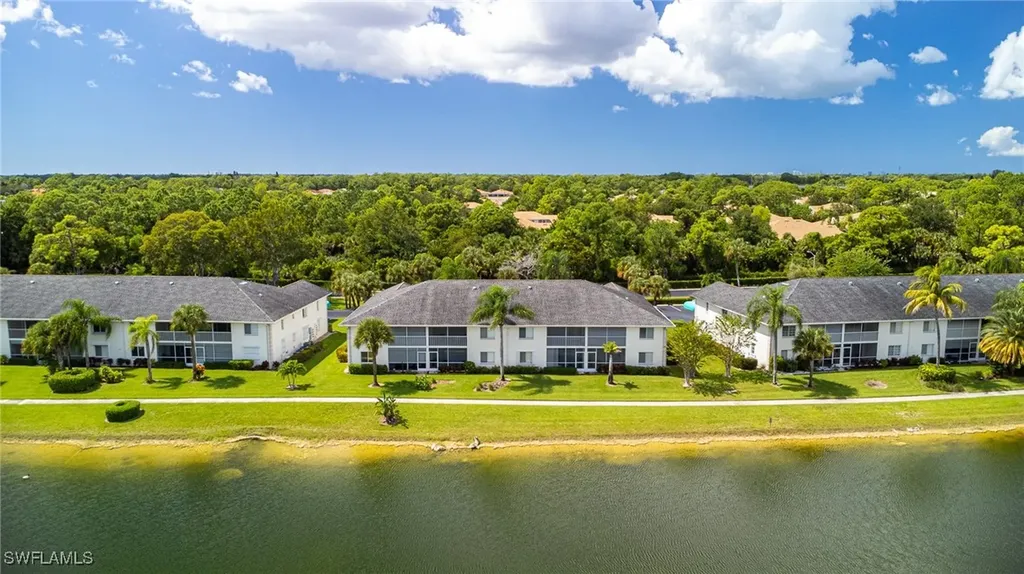 420 Belina Drive Naples FL 34104