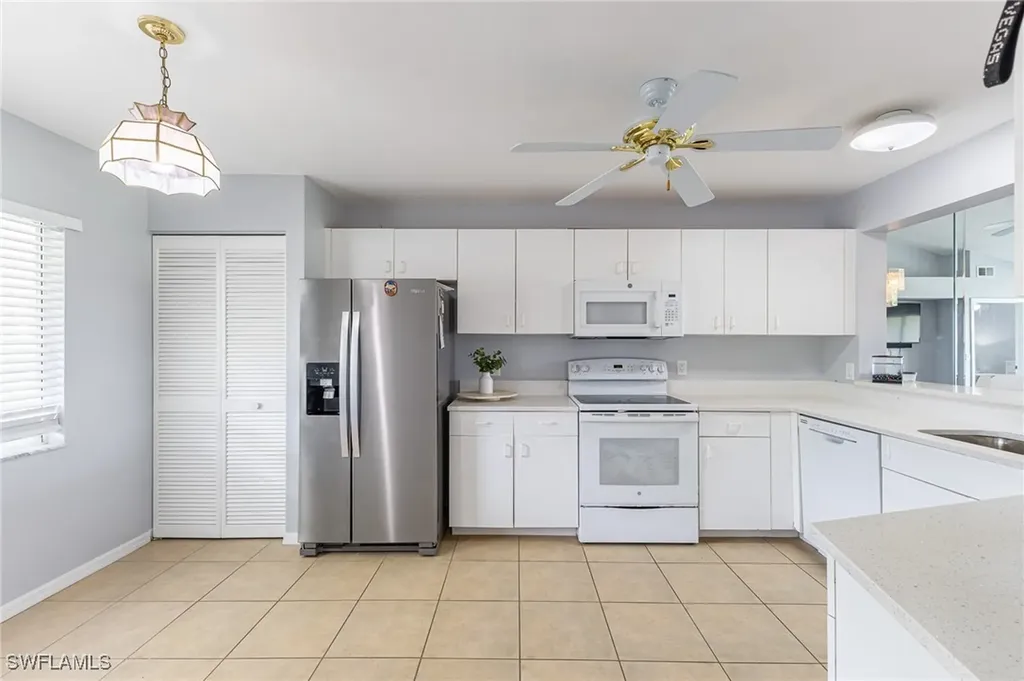 420 Belina Drive Naples FL 34104